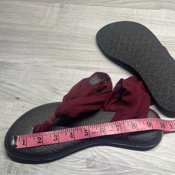 Sanuk Maroon Dark Red Fabric Yoga Mat Thong Sling Back Sandal size Womens 8 - Picture 7 of 9